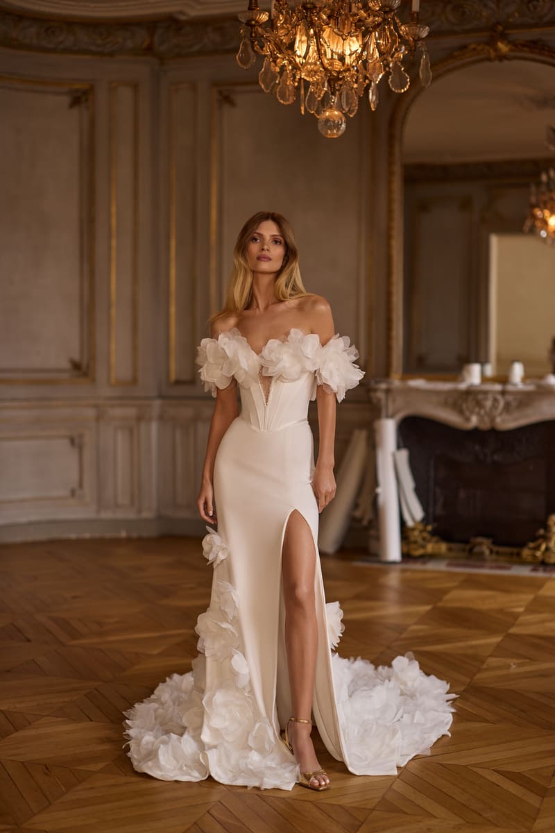 Νυφικό του οίκου Cassandra Wedding στην περιοχή Αττική